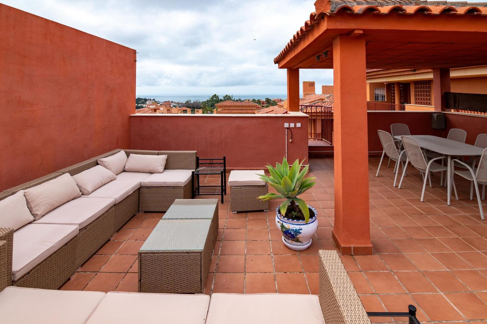 Wonderfull Pent-house Close To The Appartement Marbella